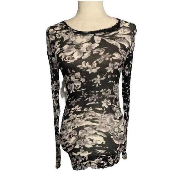 bcbg maxazria Black White Floral Crew Neck Long Sleeve Thin Bodycon Sweater Top - Picture 1 of 4